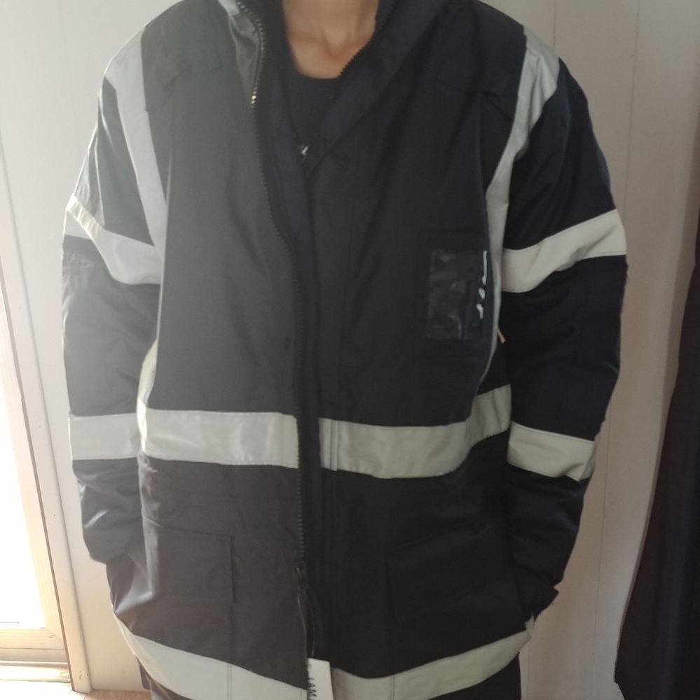 Reflective 4-in-1 coat size M-tall